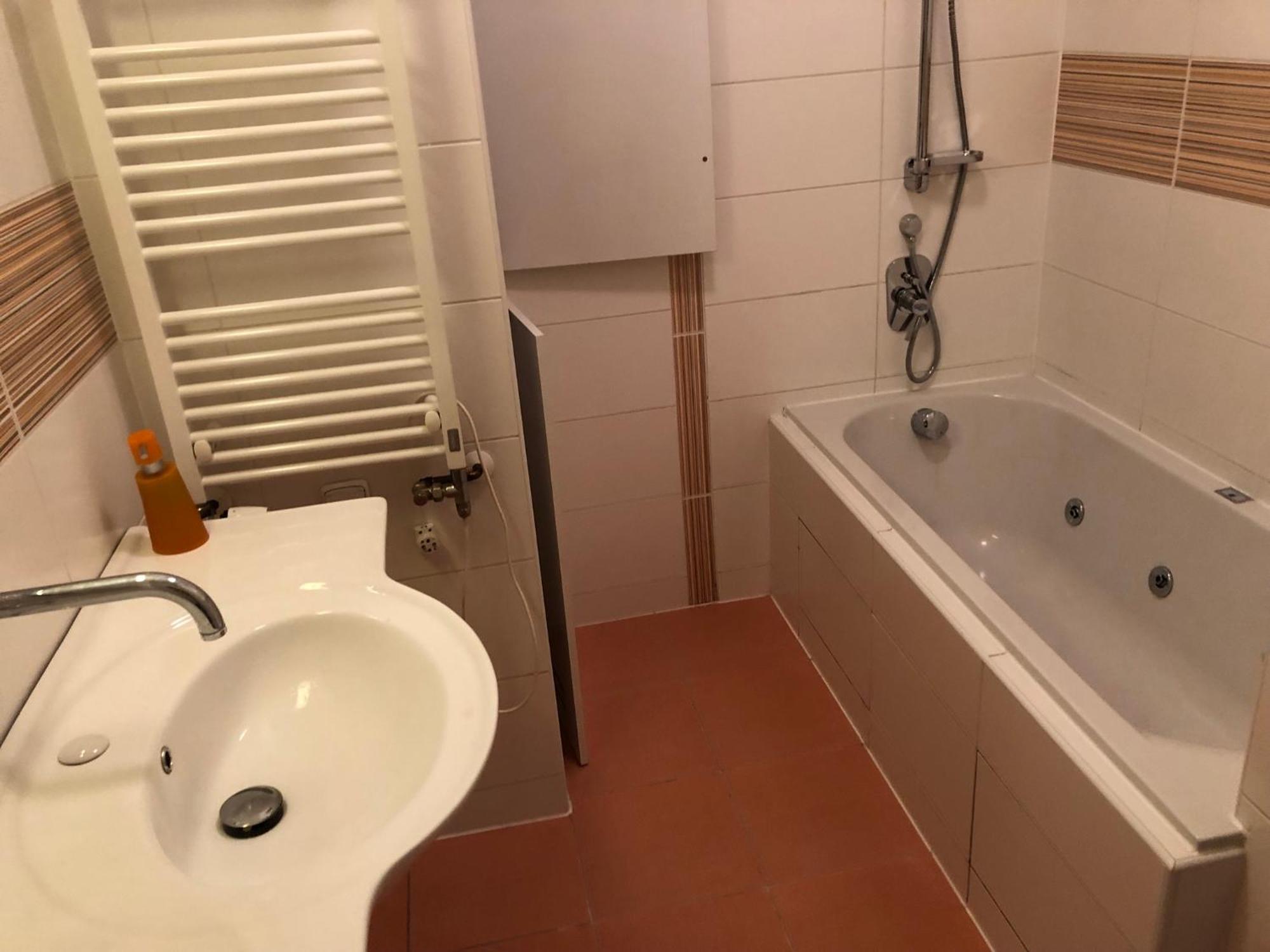 Accommodatie bij particulieren Super Solo Traveler's Loft With Stunning Views *